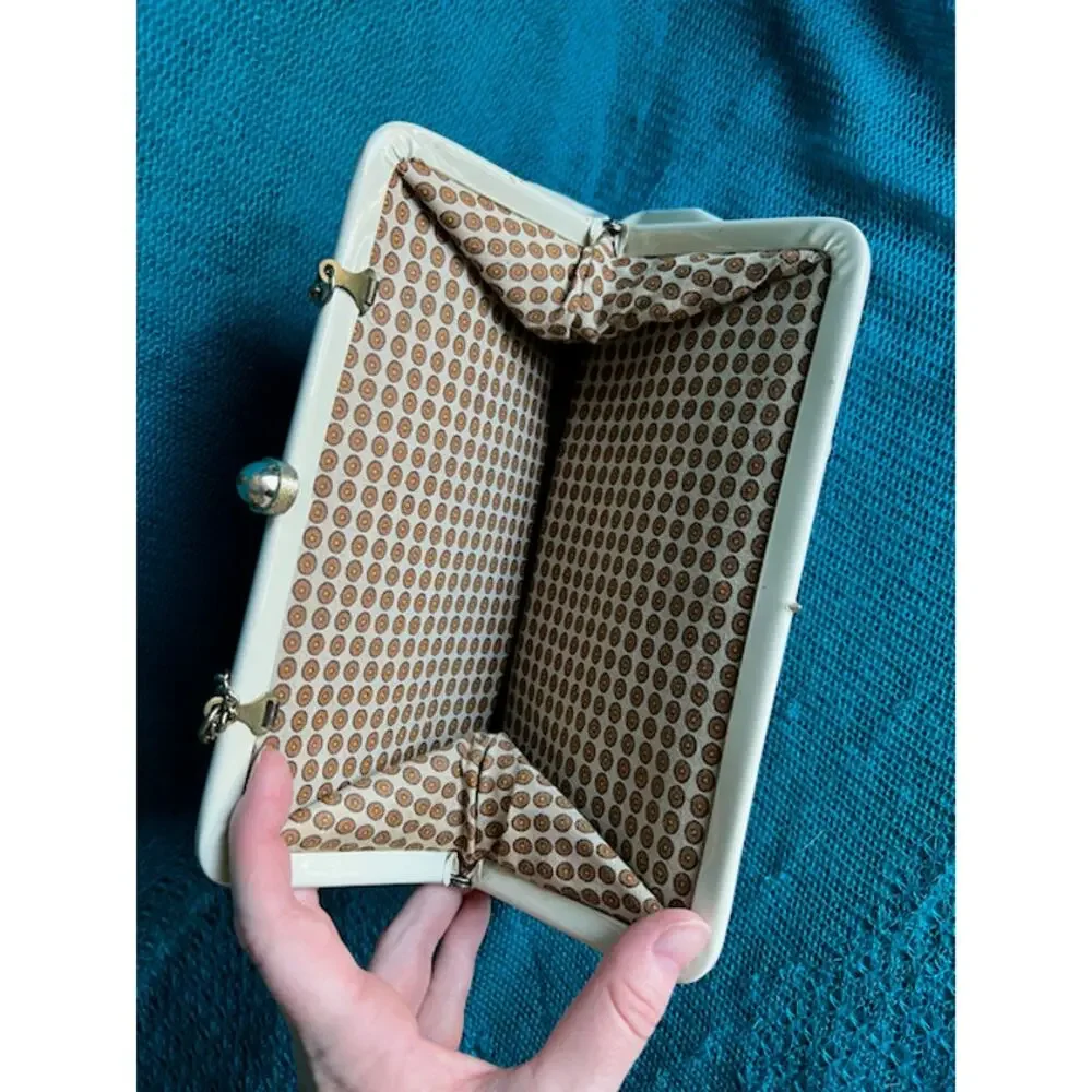 Vintage purse clutch